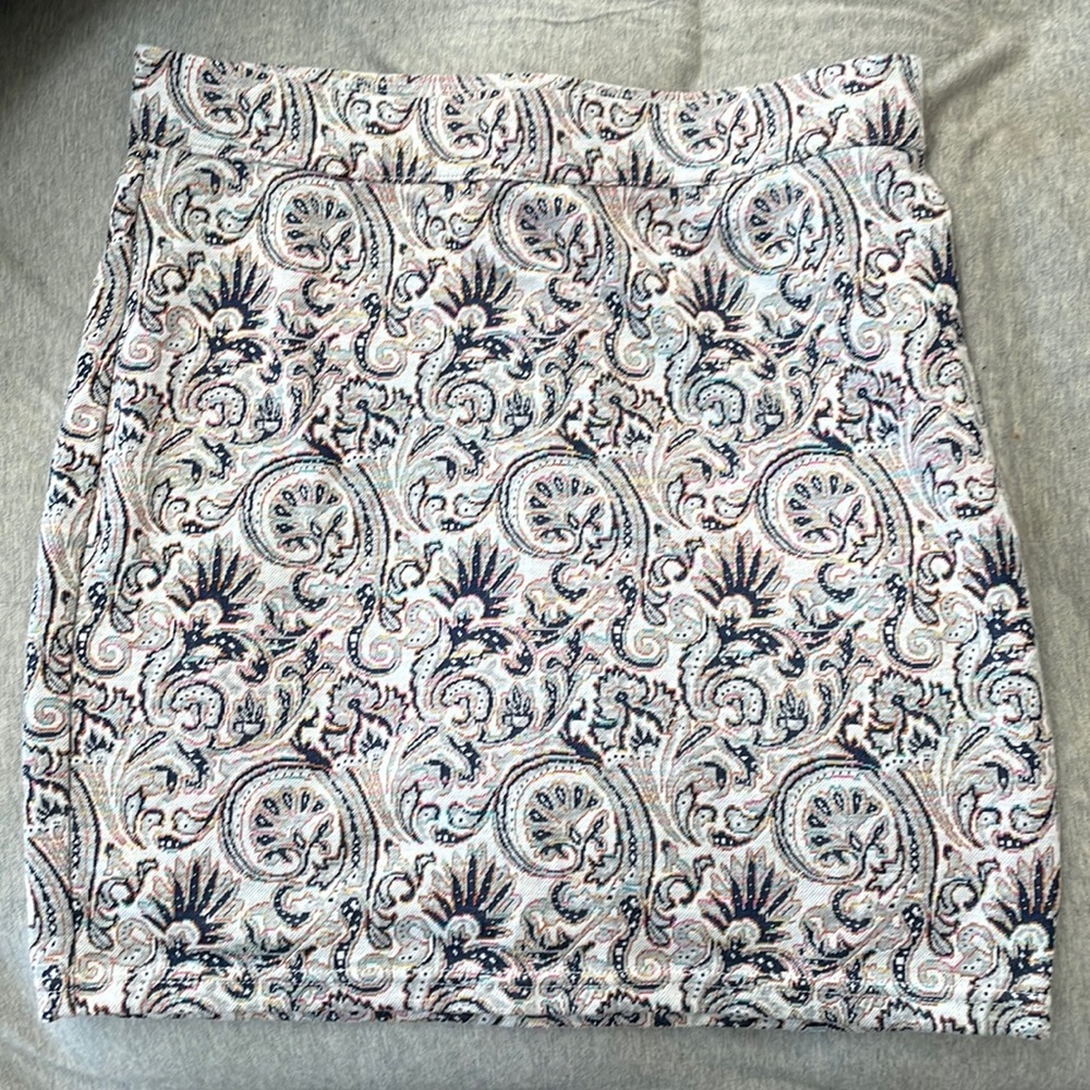 Bodycon mini skirt